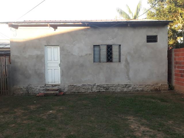 Vendo uma casa