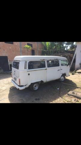 VW kombi 2009 flex 1.4 - 12 lugares - doc em dia - barato - Foto 7