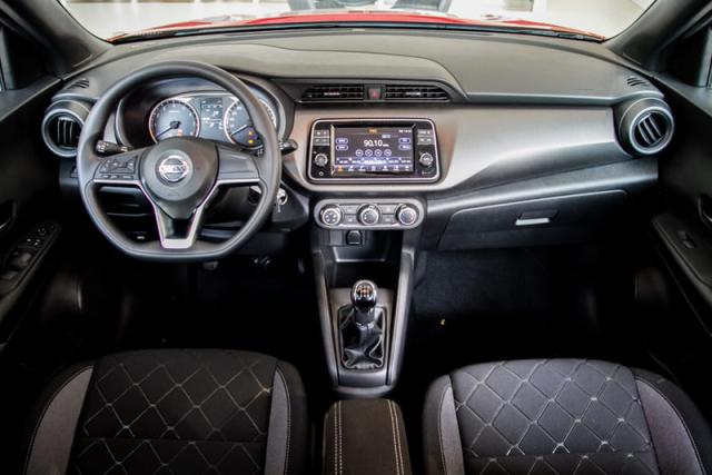 NISSAN KICKS S MT - Foto 5