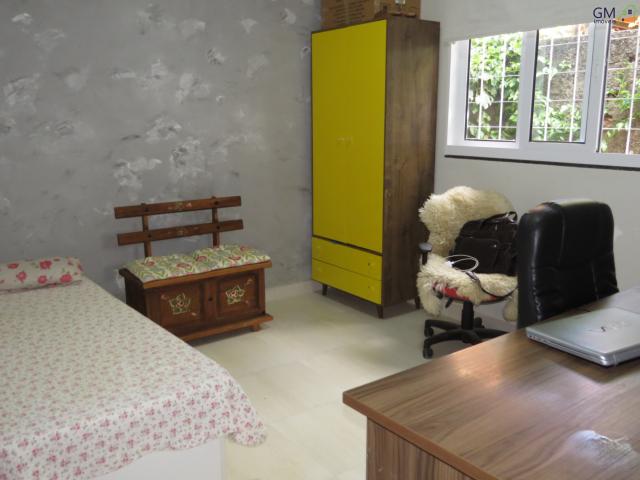Oportunidade!! casa com 3 quartos / excelente localização / churrasqueira / toda no porcel - Foto 11