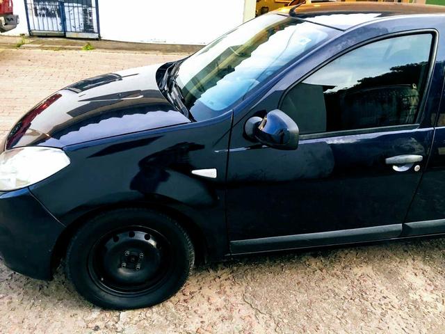 Sandero - Foto 2