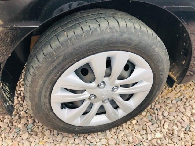 HYUNDAI HB20S 1.6 COMFORT PLUS 16V 2015 - Foto 5