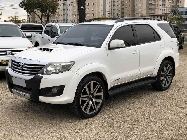 Toyota Hilux Sw4 Srv 3.0 4x4 Automática 7 Lugares