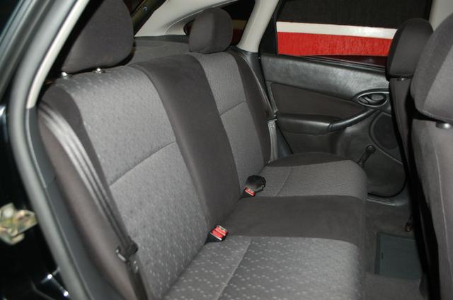 Focus 1.6 2006! Completo! Jogos de roda TSW! R$ 16.800,00 - Foto 8