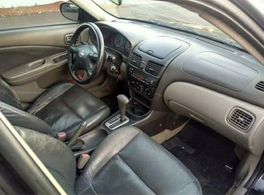 Nissan com 127 mil km rodados - Foto 2
