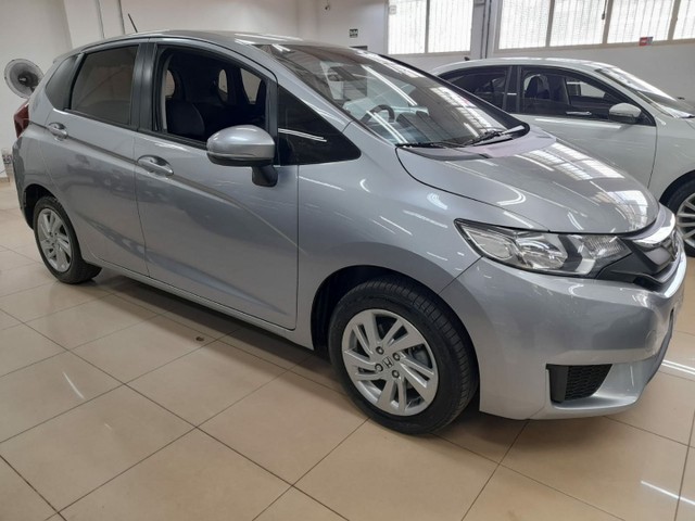 HONDA FIT LX AUT 2017