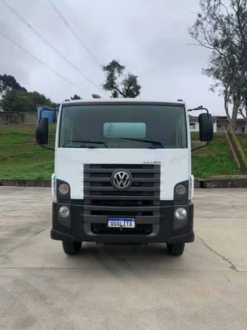 CAMINHÃO VW 26.280 CONSTELLATION COM BETONEIRA SITI 8M3