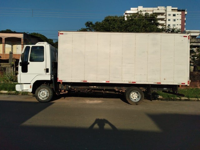 VENDO CAMINHÃO