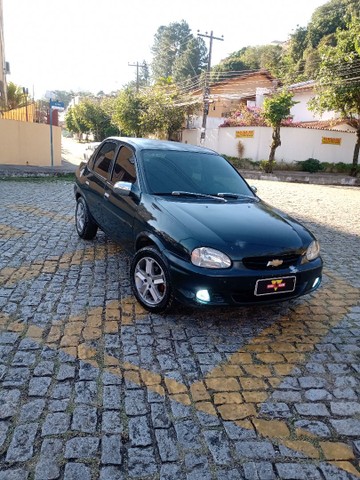 CORSA MILLENIUM 2001
