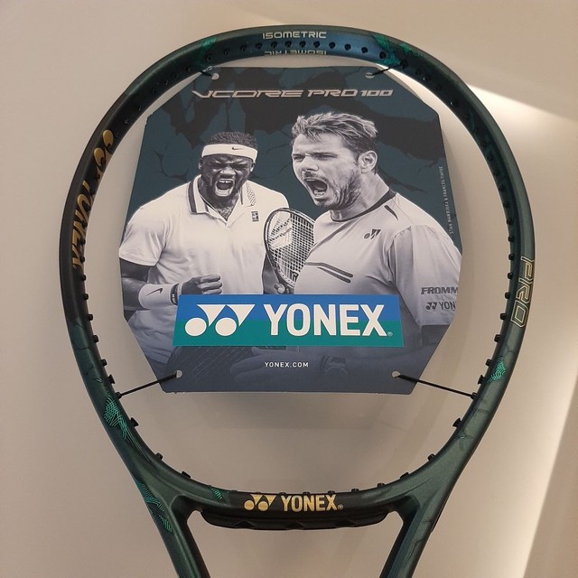 Raquete Yonex Vcore Pro 100 - Esportes e ginástica - Zona 01, Maringá  1097341397 | OLX