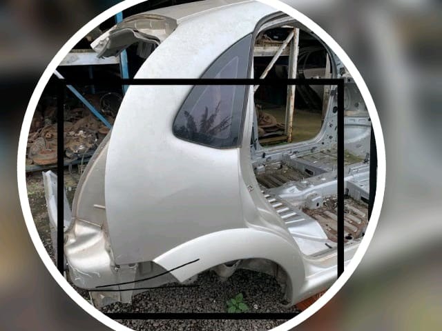 Lateral Traseira Lado Direito C3 2008