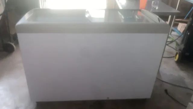 Freezer Metalfrio - HF40S / 220v / Tampa de vidro - Foto 2
