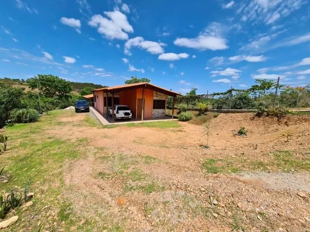 Sitio rural medindo 2.300 m², casa, are de lazer, córregos nos fundos (Jaboticatubas). - Foto 5