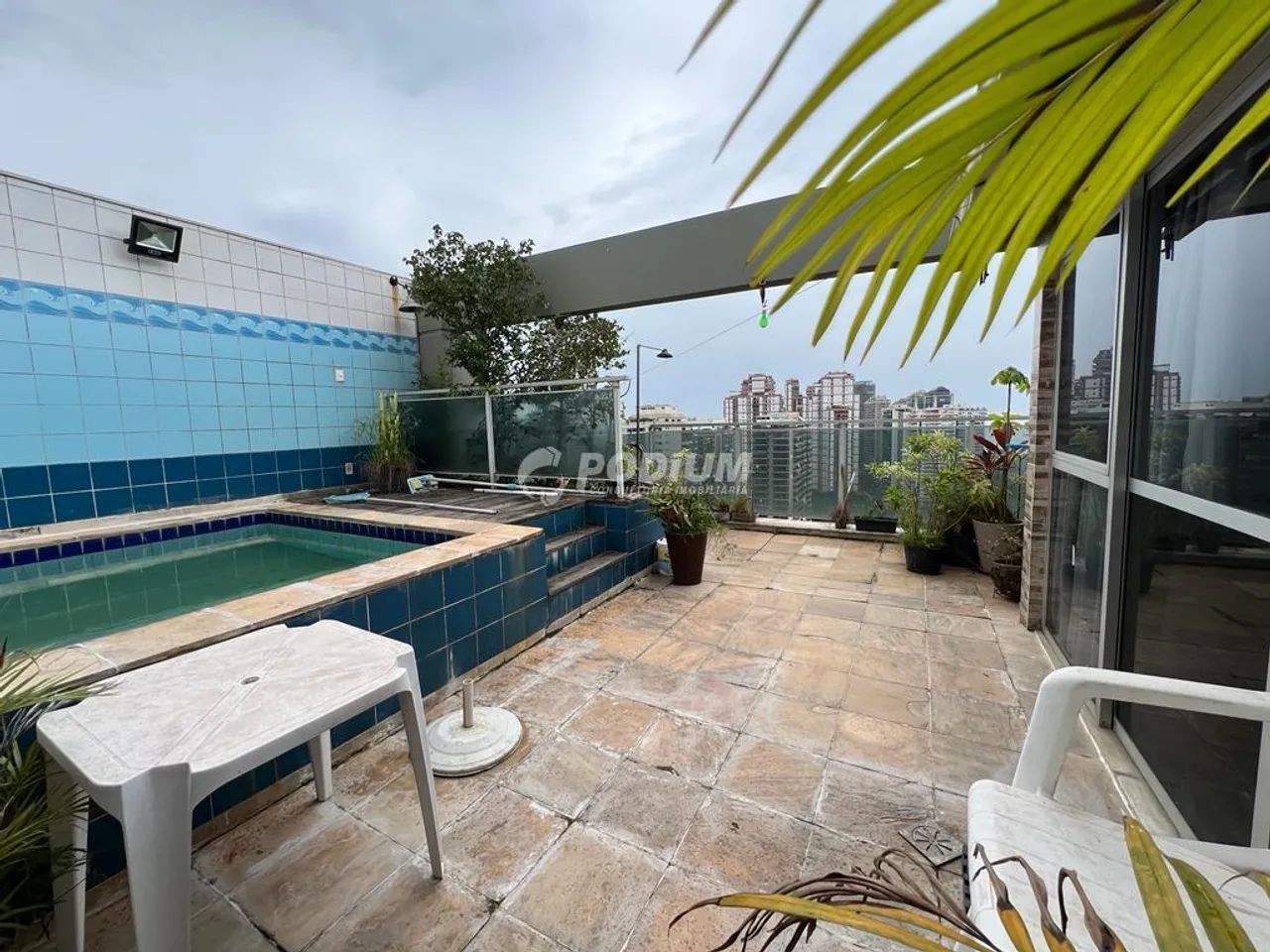 Barra da Tijuca | Cobertura Duplex 2 quartos, sendo 1 suite
