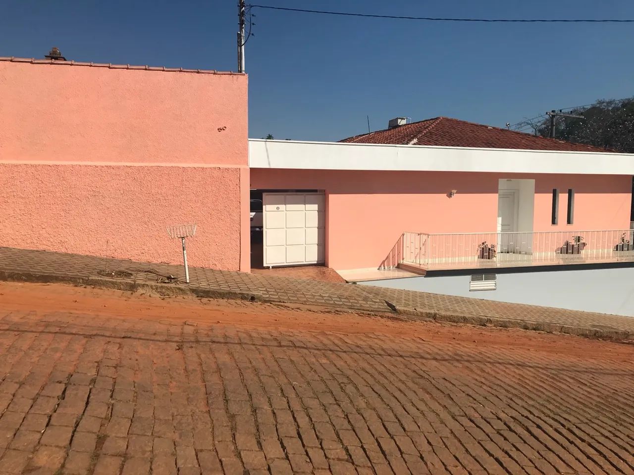 Casa no centro de Jacutinga Mg! - Foto 2