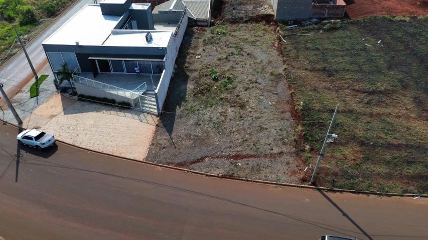Terreno de 452 metros no Jardim Maringá, Sarandi