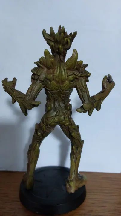 Groot Eaglemoss Fact Files com 2 dedos quebrados - Foto 3