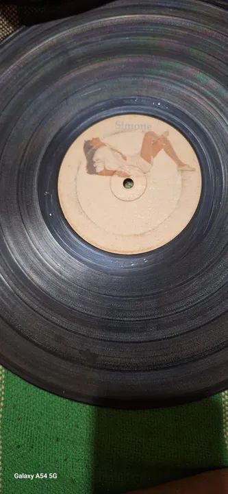 Disco de venil tenho 169 tô  vendendo  todos por  trezentos reais  - Foto 6