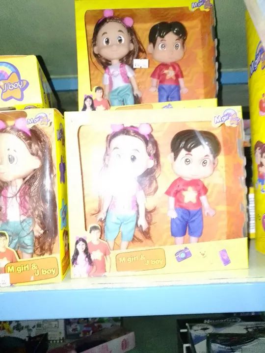 Boneca e boneco J-Boy - Brincando de ser adulto