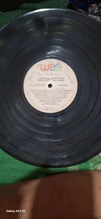 Disco de venil tenho 169 tô  vendendo  todos por  trezentos reais  - Foto 5