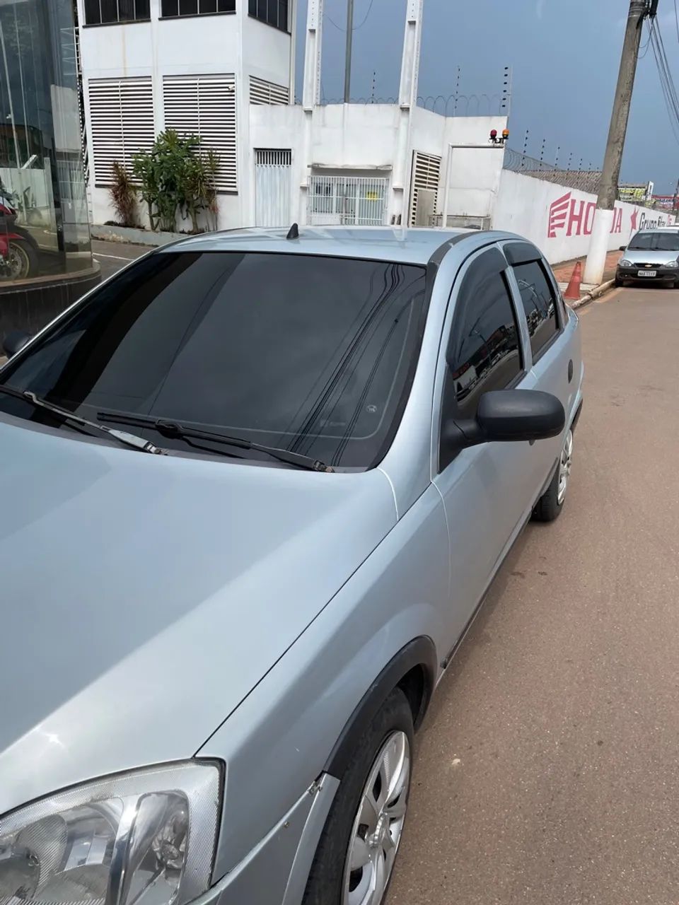 Corsa sedan  - Foto 2