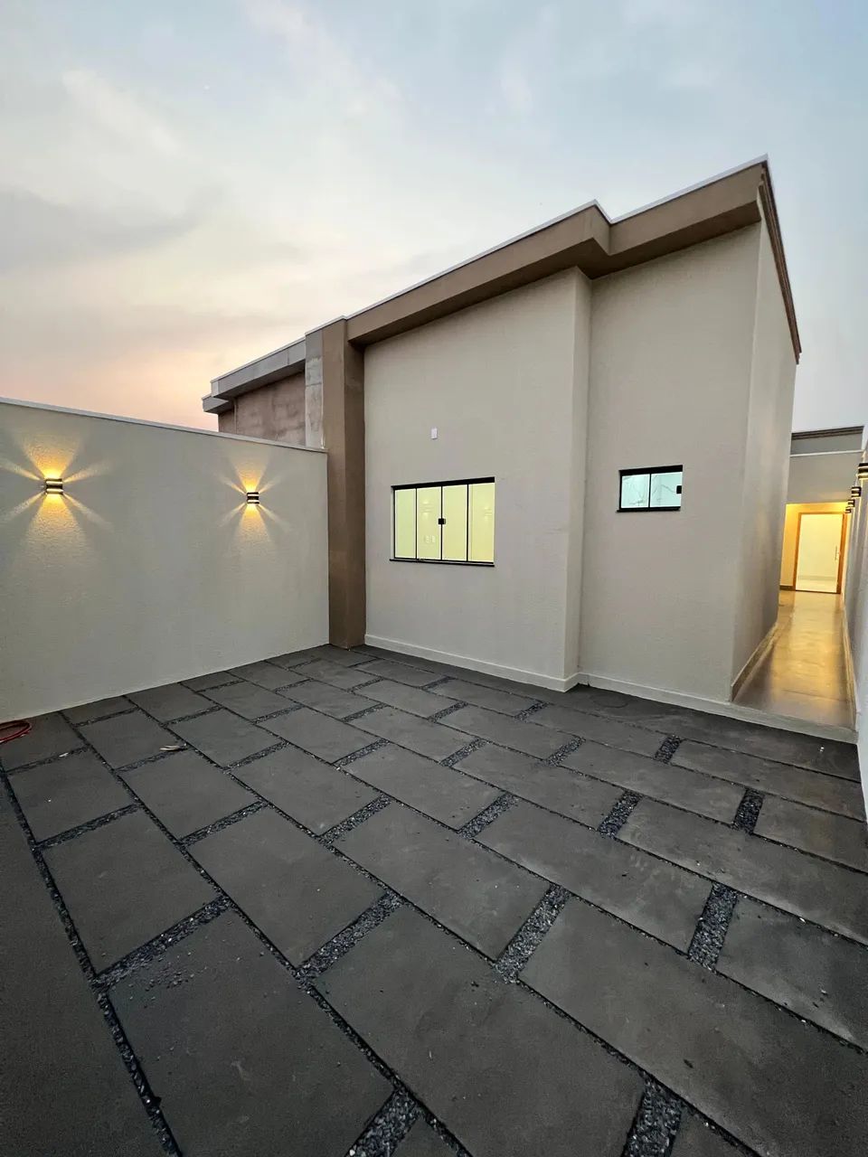 Vendo casa no bairro Jardim Universitário - Cuiabá/MT