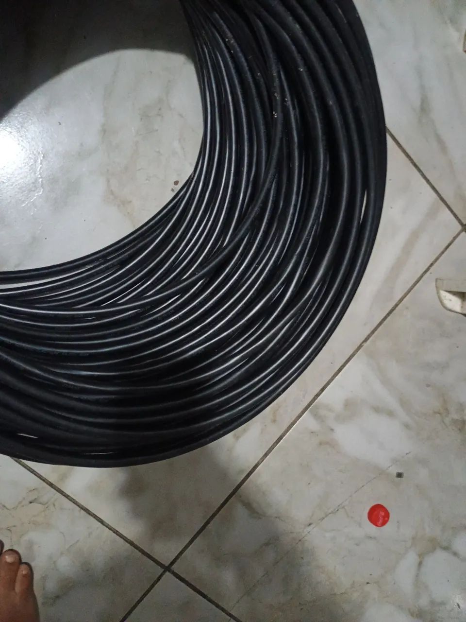 Cable 1664961596576641121