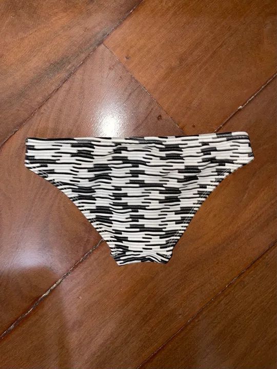 Calcinha de Biquíni Estampada Victoria?s Secret (ORIGINAL) - Foto 2