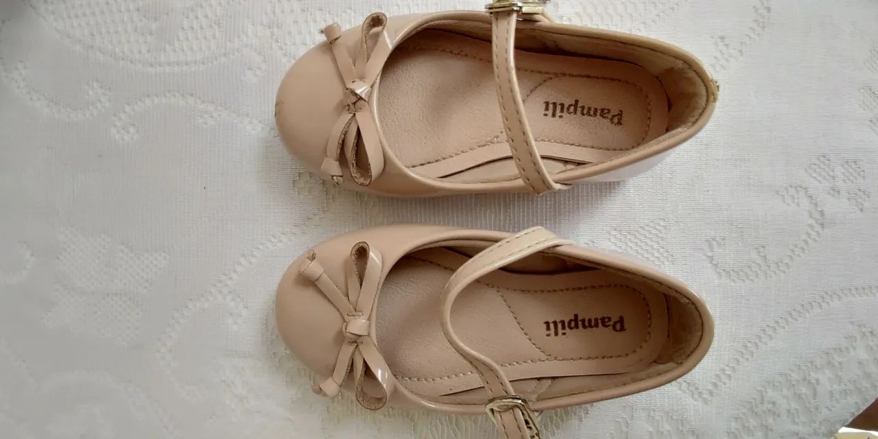 Sapatilhas Pampili Bebê - Tamanho 19 -  Cor Bege