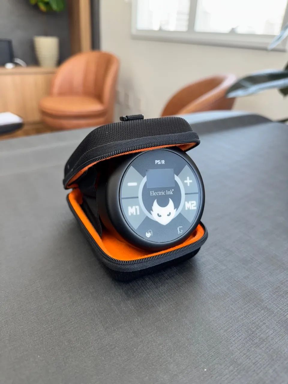 Fonte Electric Ink PS/R - PS round