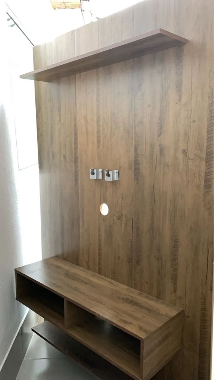 Painel para TV com prateleiras e nichos - Foto 4