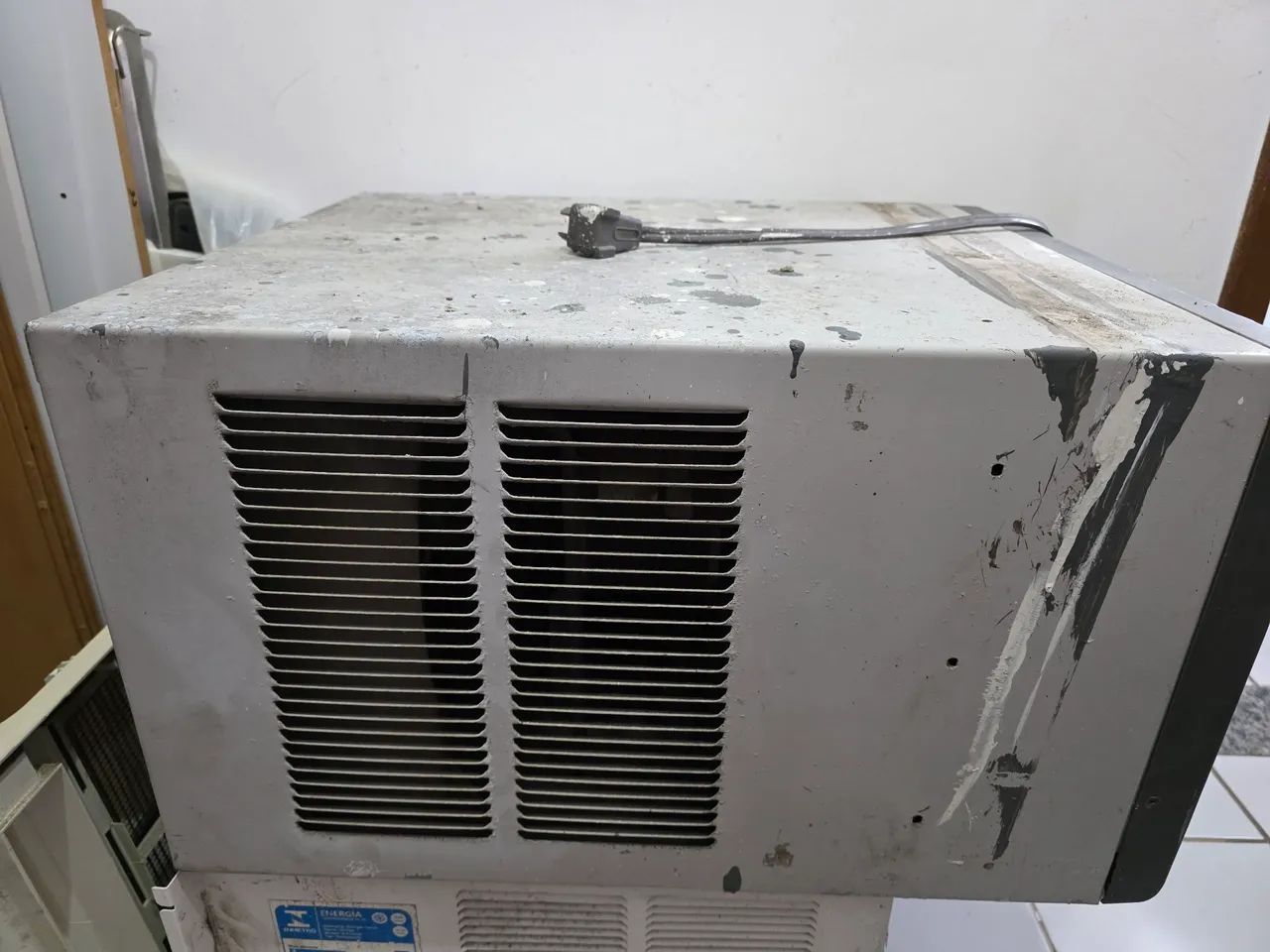 Ar condicionado  Springer 7500 btus.  - Foto 2