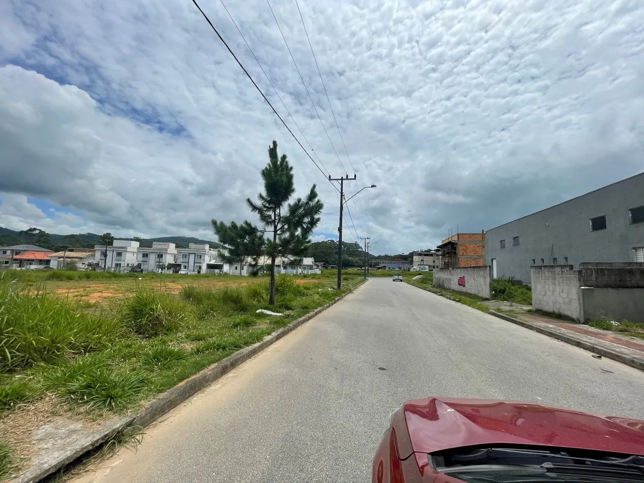 Lote/Terreno de  250m2  plano em ótima localização em potecas