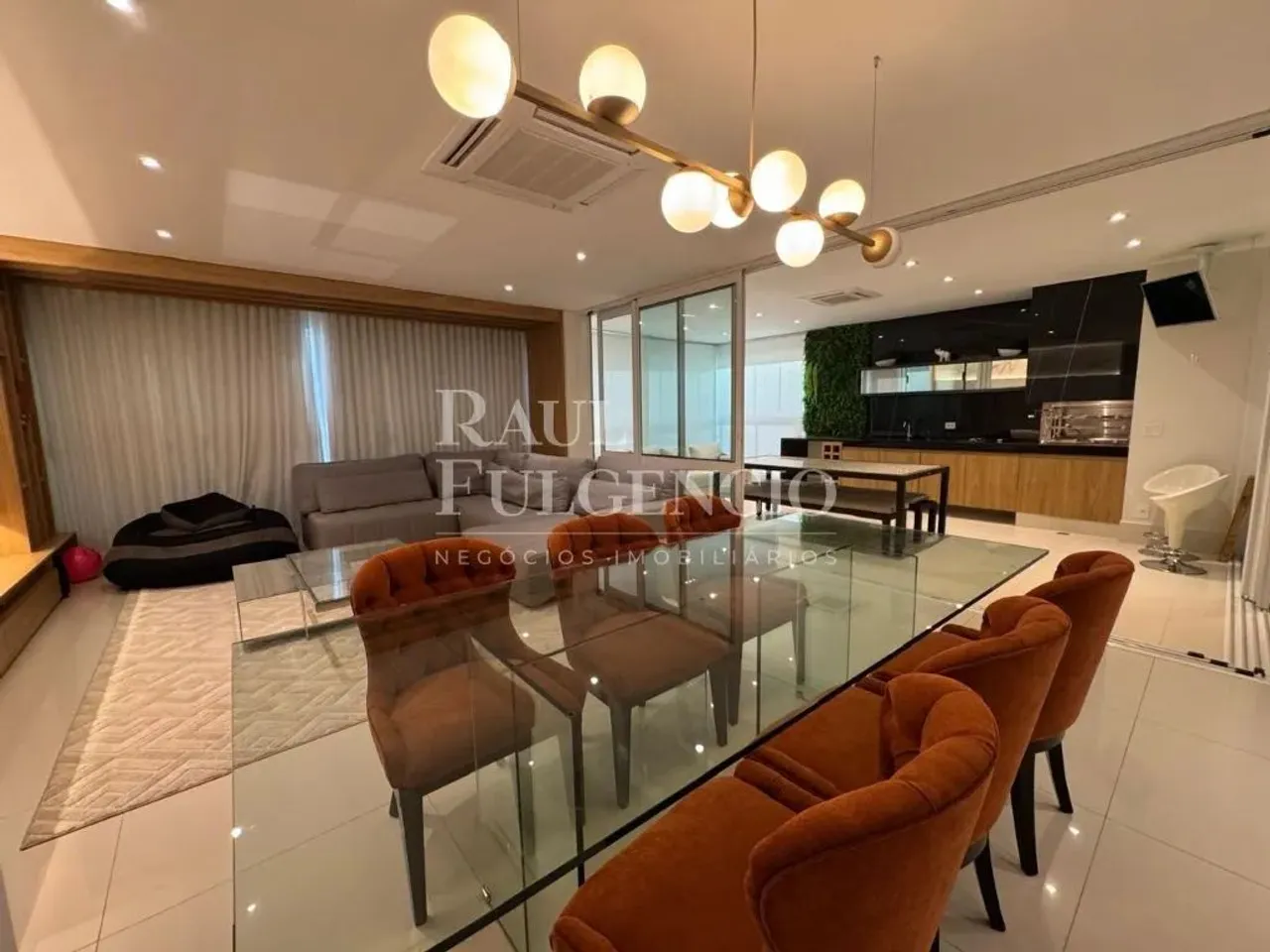 Apartamento mobiliado com 4 quartos para locação bairro Gleba Fazenda Palhano, Londrina