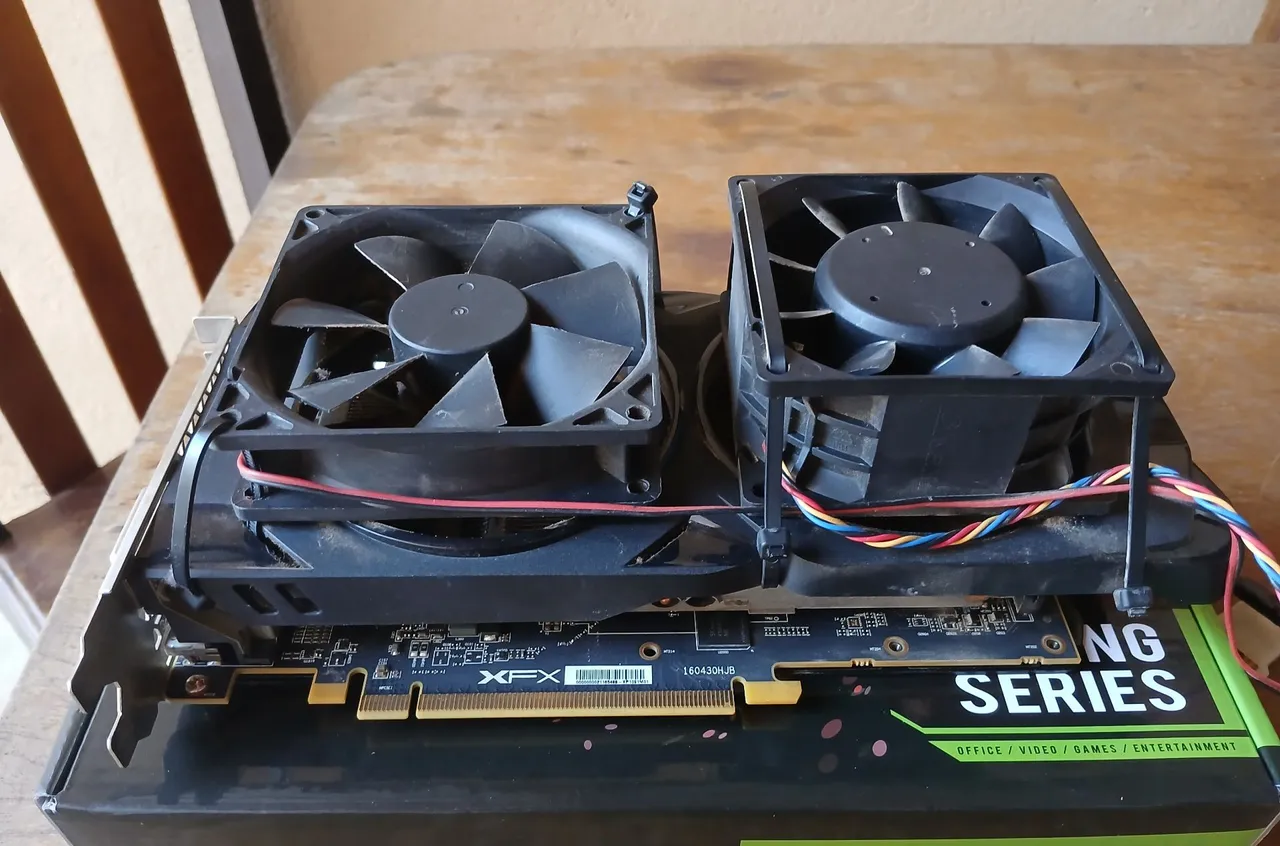 Placa de Vídeo AMD RX570 4GB GDDR5 256bits