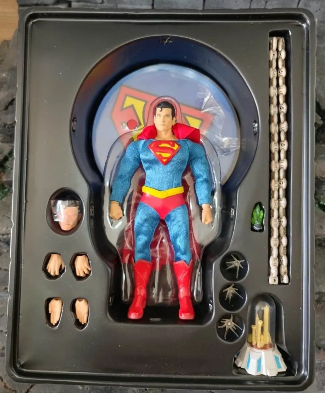 Boneco Superman - Mezco One12 Classic - Foto 5