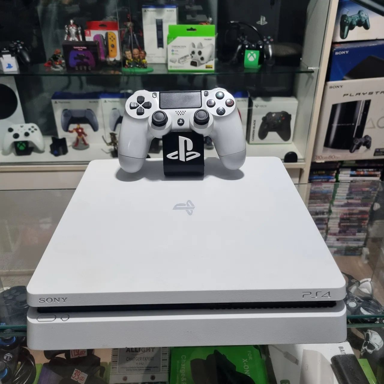 PS4 Slim 1tb d3sbl0qu34d0, Garantia, Aceito usado de entrada, Aceitamos Cartão ate 18x