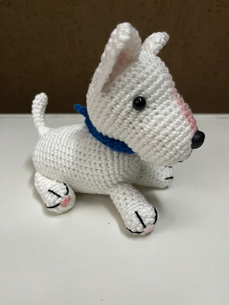 Cachorrinho Raça Bull Terrier em Crochê Amigurumi Pelúcia Cachorro Enfeite Decoração - Foto 4