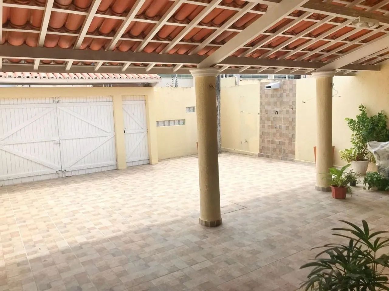 Casa com 3 dormitórios à venda, 190 m² por R$ 550.000,00 - Lago Jacarey - Fortaleza/CE - Foto 2