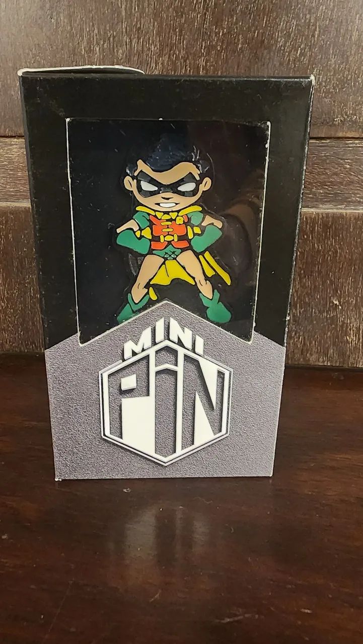 Pin Robin iron studio - Foto 3