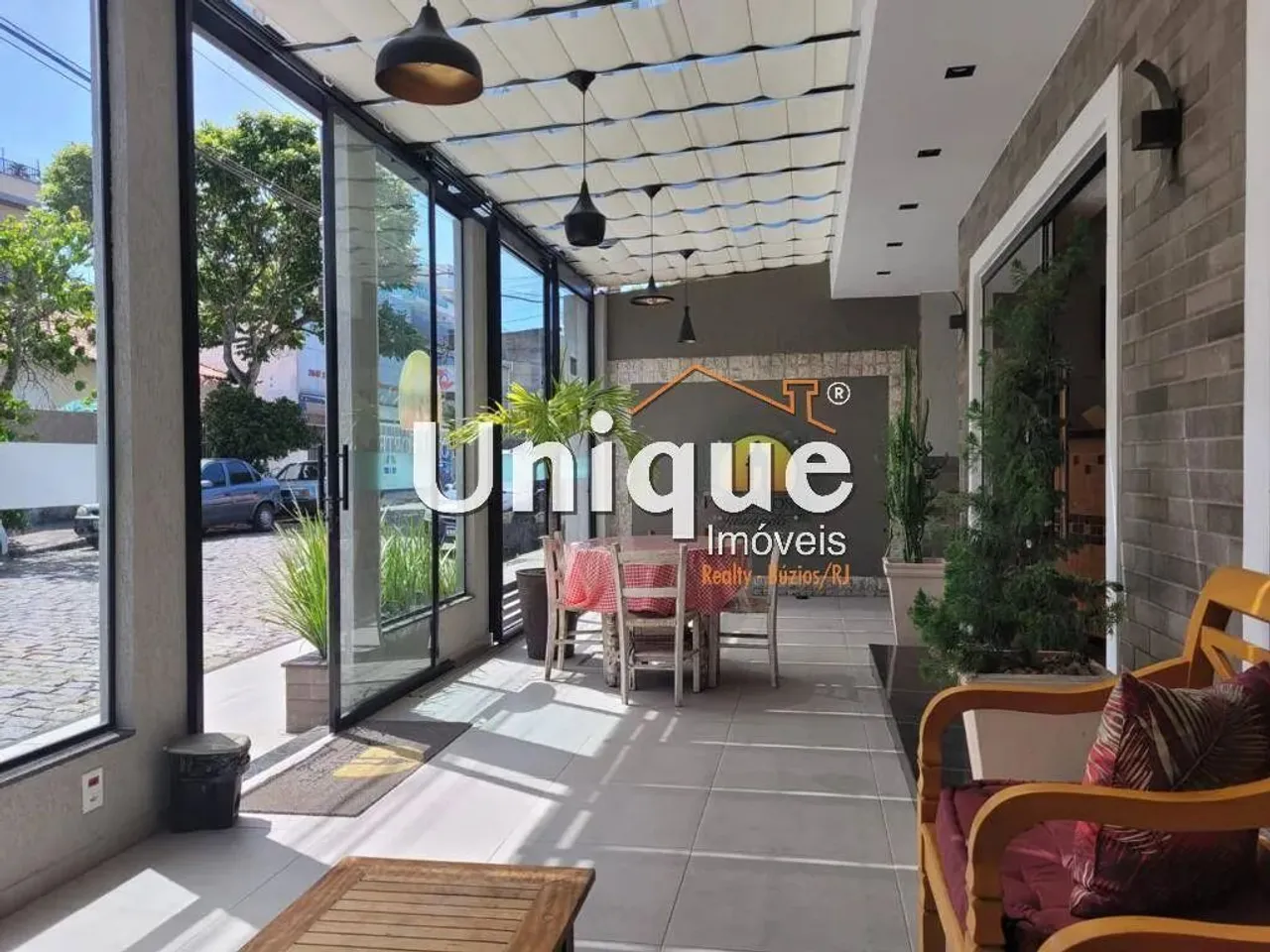Pousada com 20 quartos, Centro - Cabo Frio, à venda por R$ 2.990.000,00