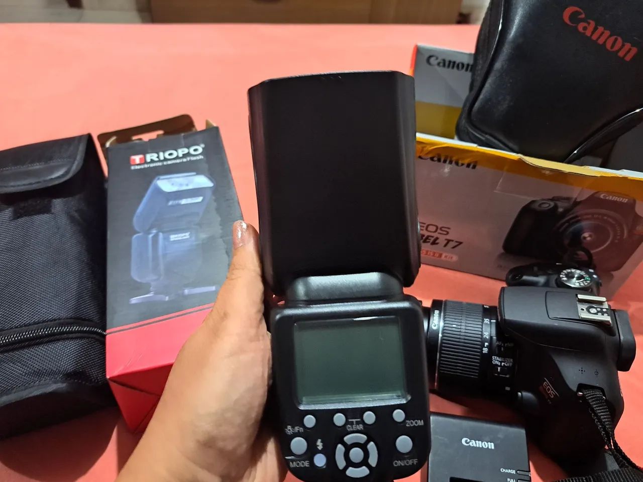 Maquina fotográfica Canon t7  - Foto 3