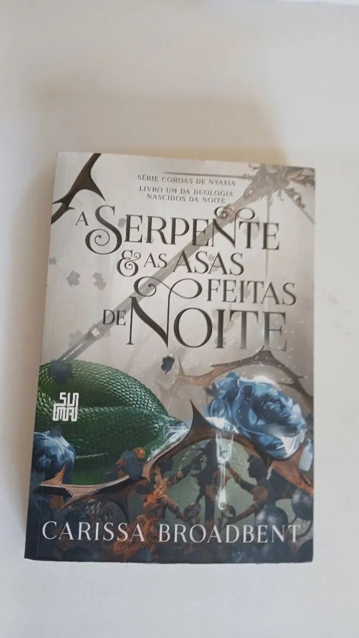 A serpente e o rei maldito pelas estrelas