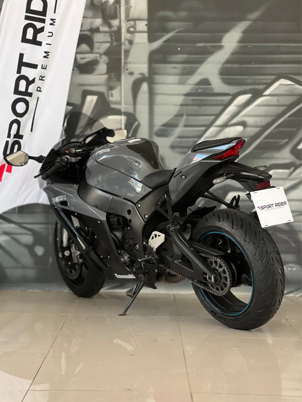 Kawasaki Zx-10/ Zx-10r 1000cc 2020 - 1434239043 | OLX