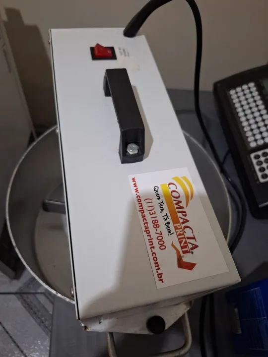  Conjunto completo pra fazer salgados. Em excelente estado, muito nova.  - Foto 2