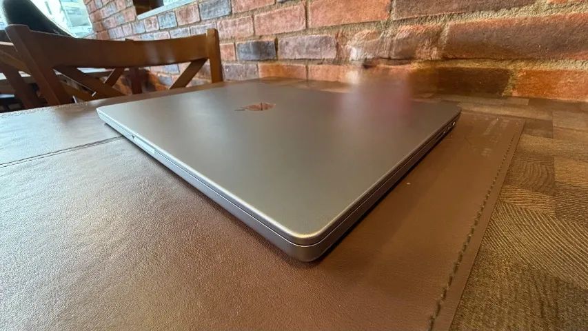 Macbook PRO M1 MAX - 16 Pol - 1 TB - 32 RAM - Foto 3