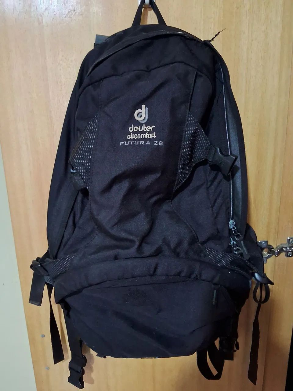 Mochila backpack rücksack viagem camping Deuter