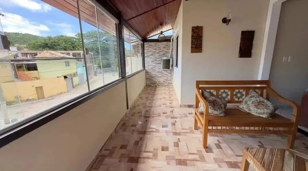 Apartamento para alugar no bairro Tucuns - Armação dos Búzios/RJ