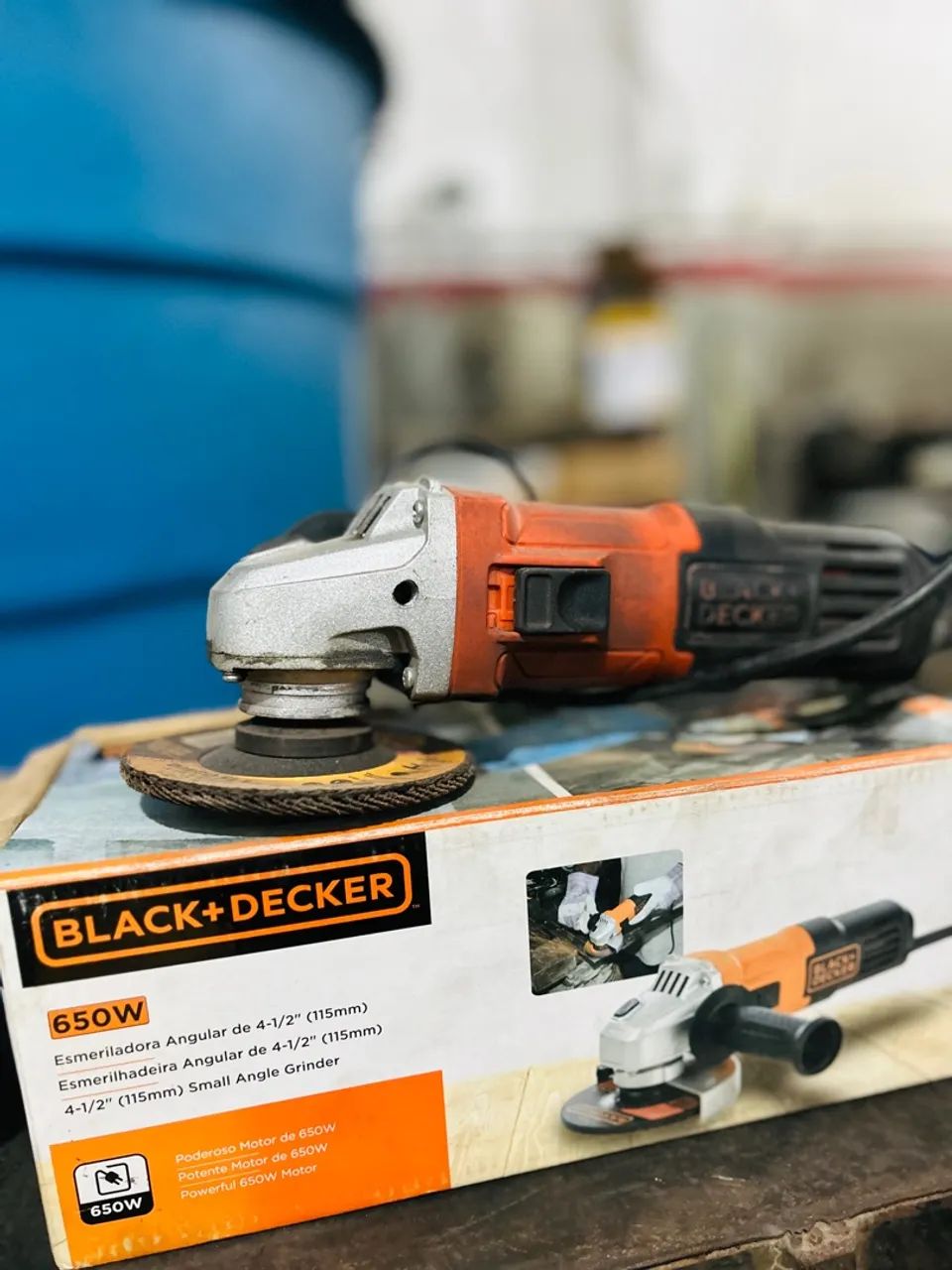 Black + Decker Angle Grinder (Like New)64298281465730120
