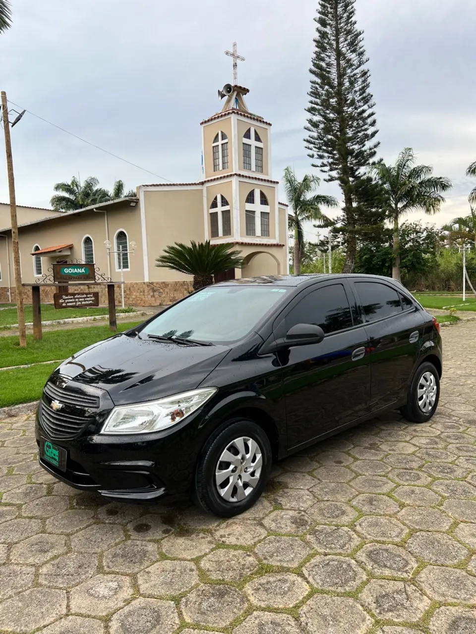 Onix LT ano 2016 Completo